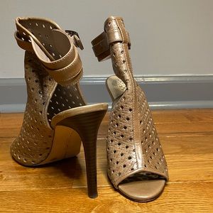 Vince Camuto Leather Heels